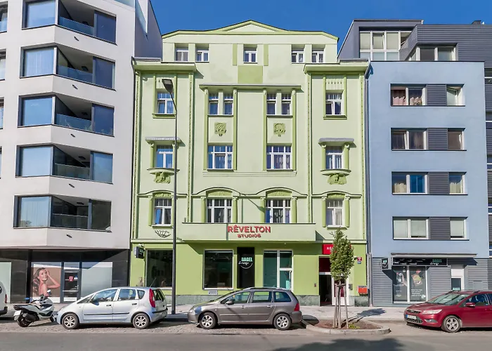 Revelton Studios Praga